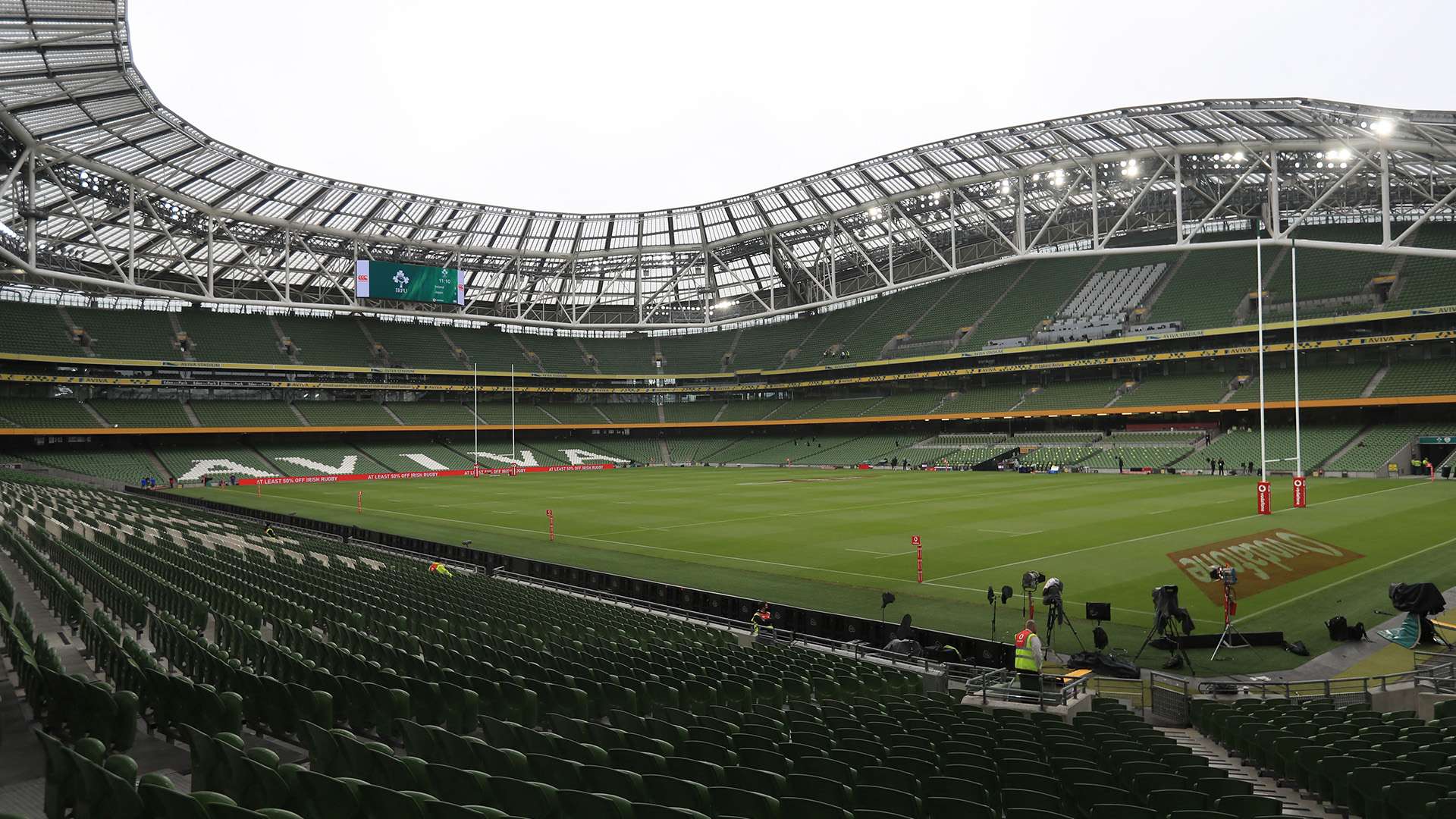 威廉姆斯适应隐形眼镜 丁俊晖表现如神一般完美展现技巧与风采